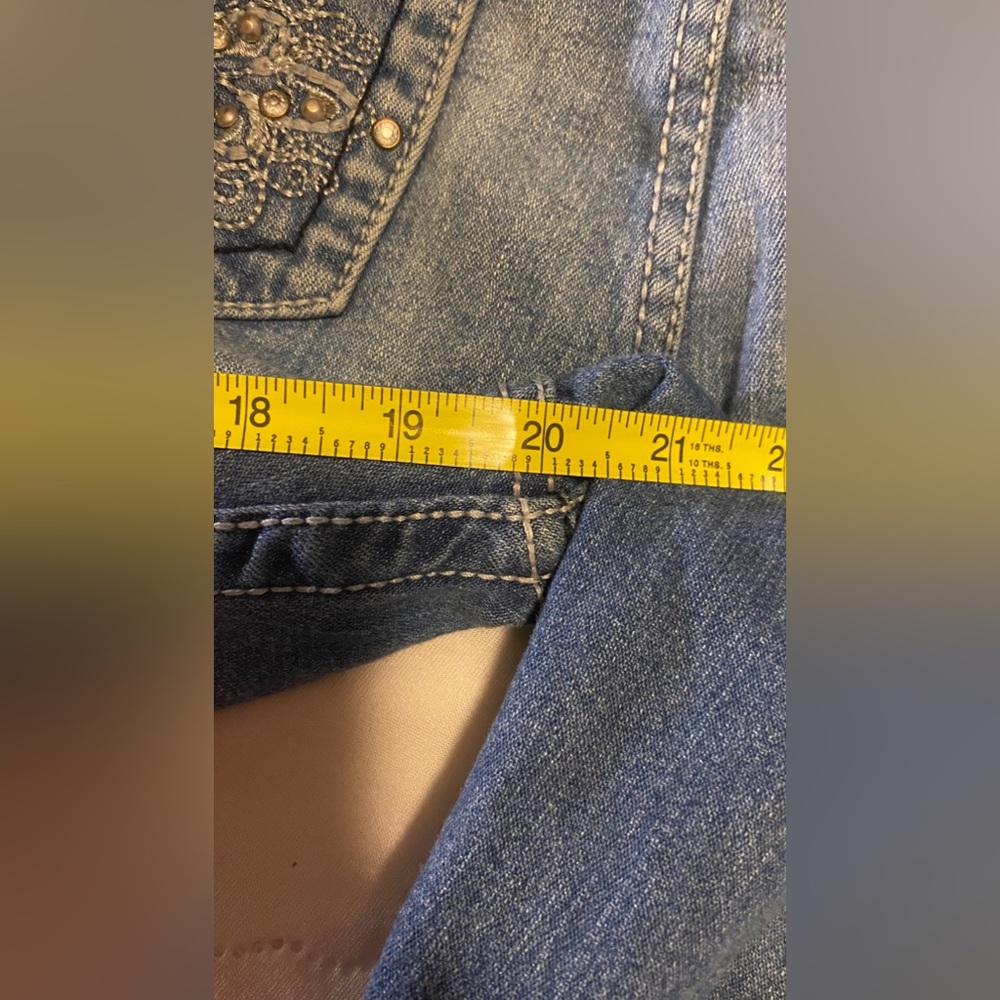 Suko Embellished Blue Denim Jeans - Picture 4 of 8